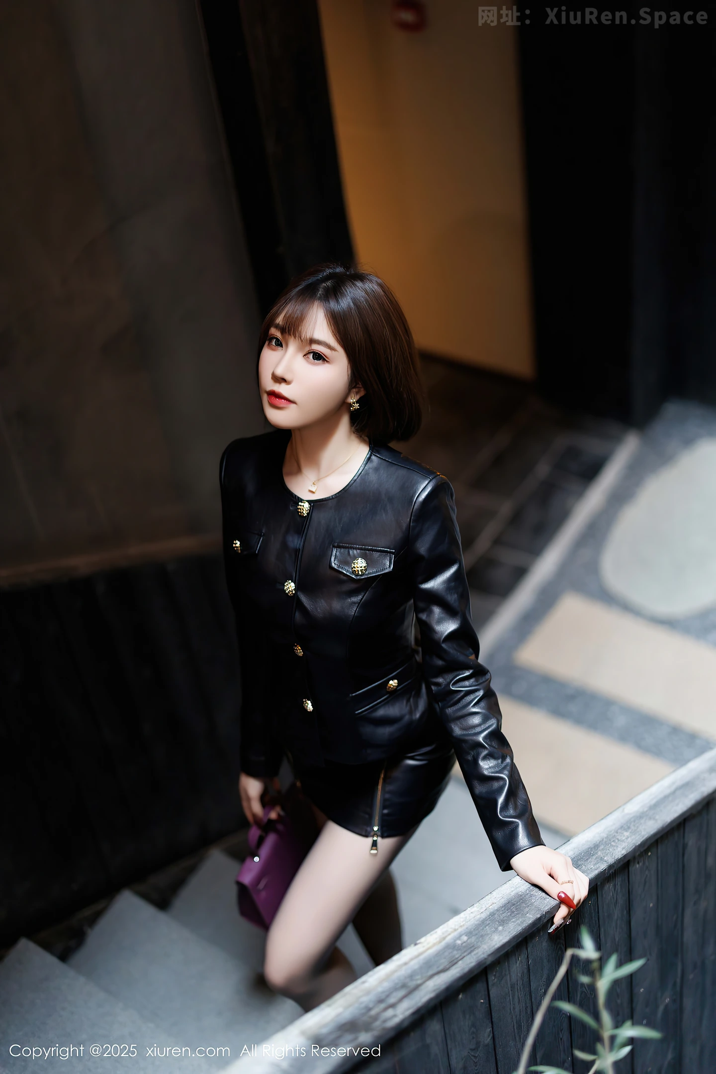 图片[4]-[XiuRen秀人网] VOL.9769 女神徐莉芝Booty性感黑色情趣内衣配黑丝吊袜秀完美身材诱惑写真101P-秀人网官方网站